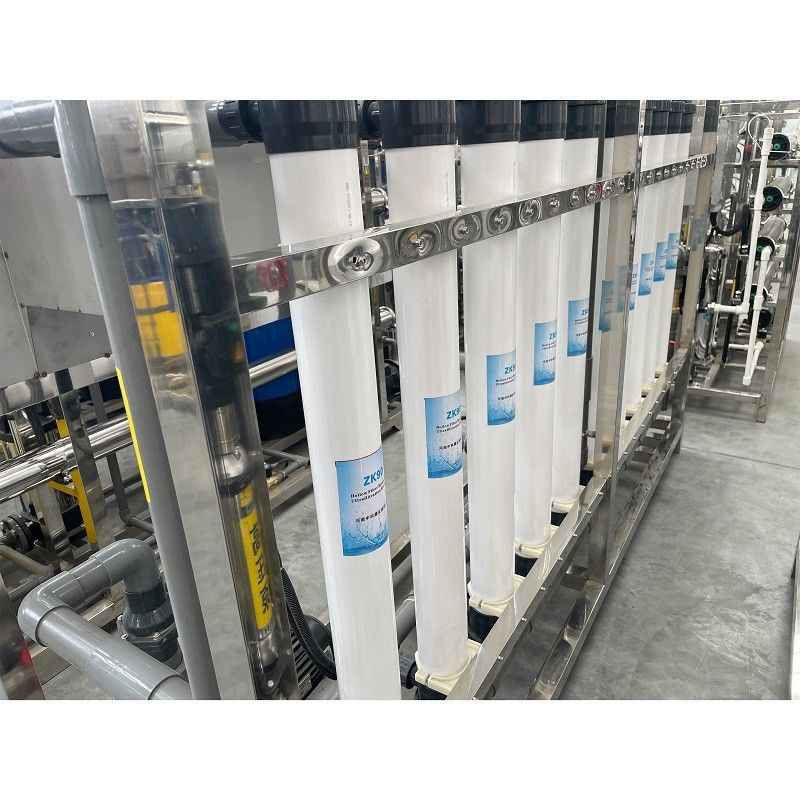 Hoogwaardige 5000L / H ultrafiltratie waterbehandeling machine voor de productie van stoffen