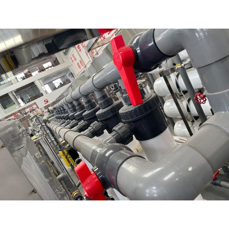 Hoogwaardige 5000L / H ultrafiltratie waterbehandeling machine voor de productie van stoffen