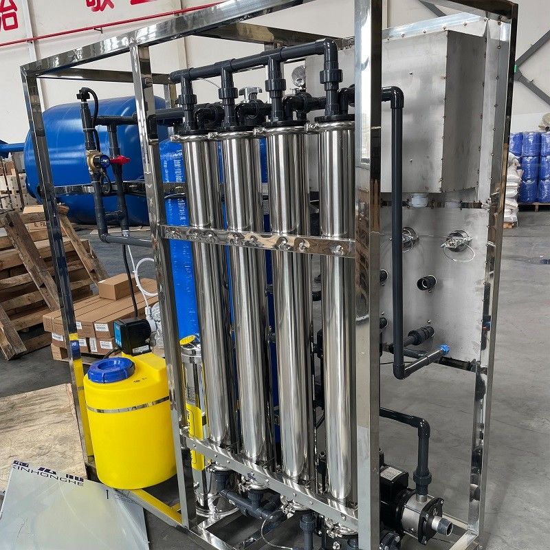 Houten behuizing Voor het maken van zuiver drinkwater Industrieel zuiveringsapparaat 500l met RO-filter
