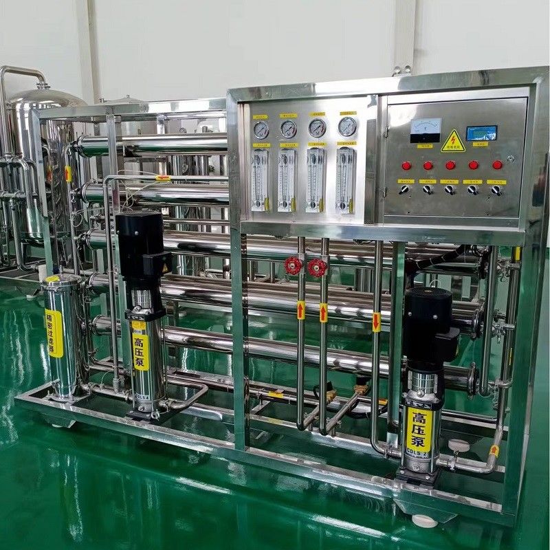 2L/H capaciteit Omgekeerd osmose systeem voor het zuiveren van kraanwater in drinkwater