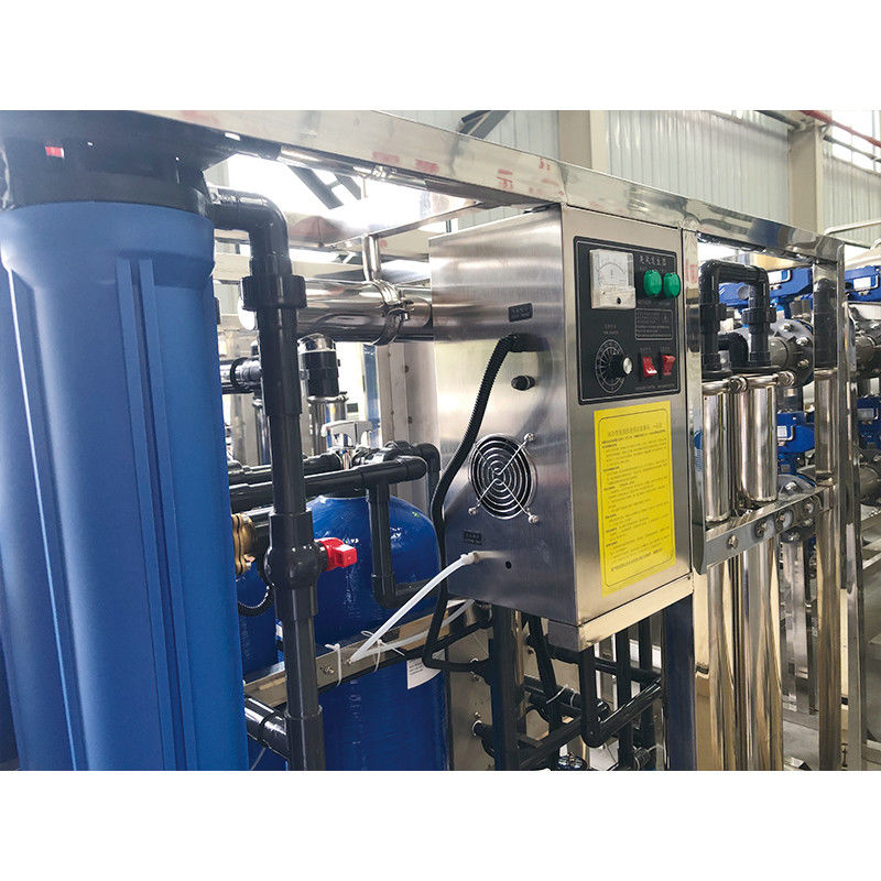 Watertemperatuur 10-40C Omgekeerd osmose-systeem voor volledige waterbehandeling van flessen