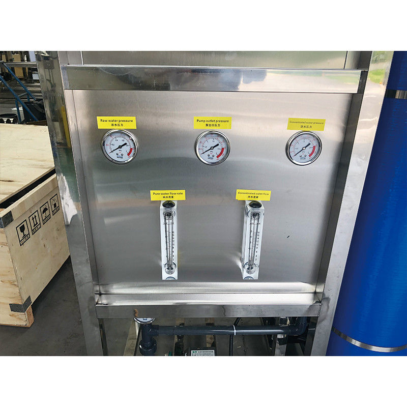 Automatische toerusting voor de behandeling van mineraalwater door omgekeerde osmose voor grootschalige productie