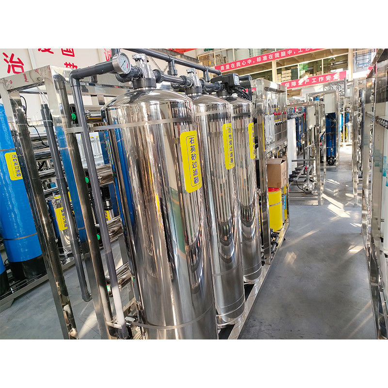 2000LPH commerciële waterfilterinstallatie voor hoge productiviteit en capaciteit 2000L/uur