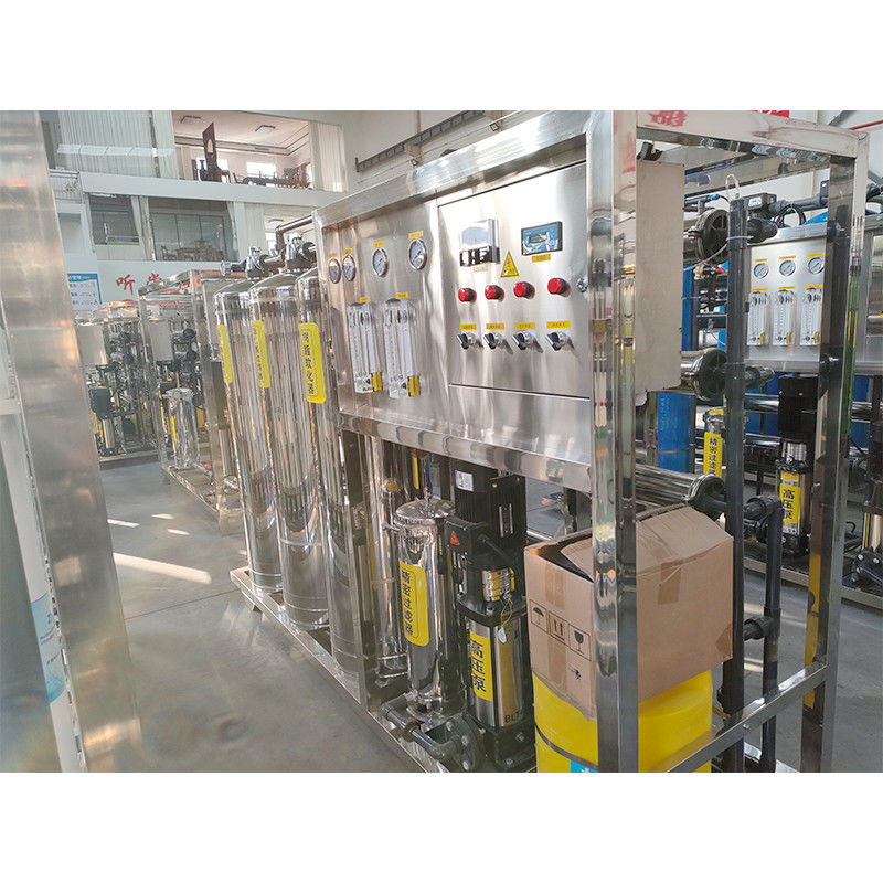 2000LPH commerciële waterfilterinstallatie voor hoge productiviteit en capaciteit 2000L/uur